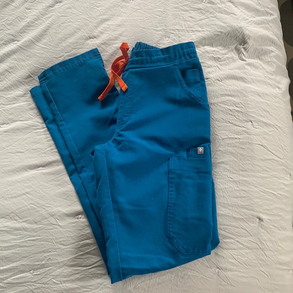 EUC XXS Alps blue FIGS Yola bottoms